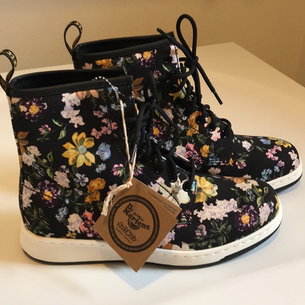 Dr. Martins!!!